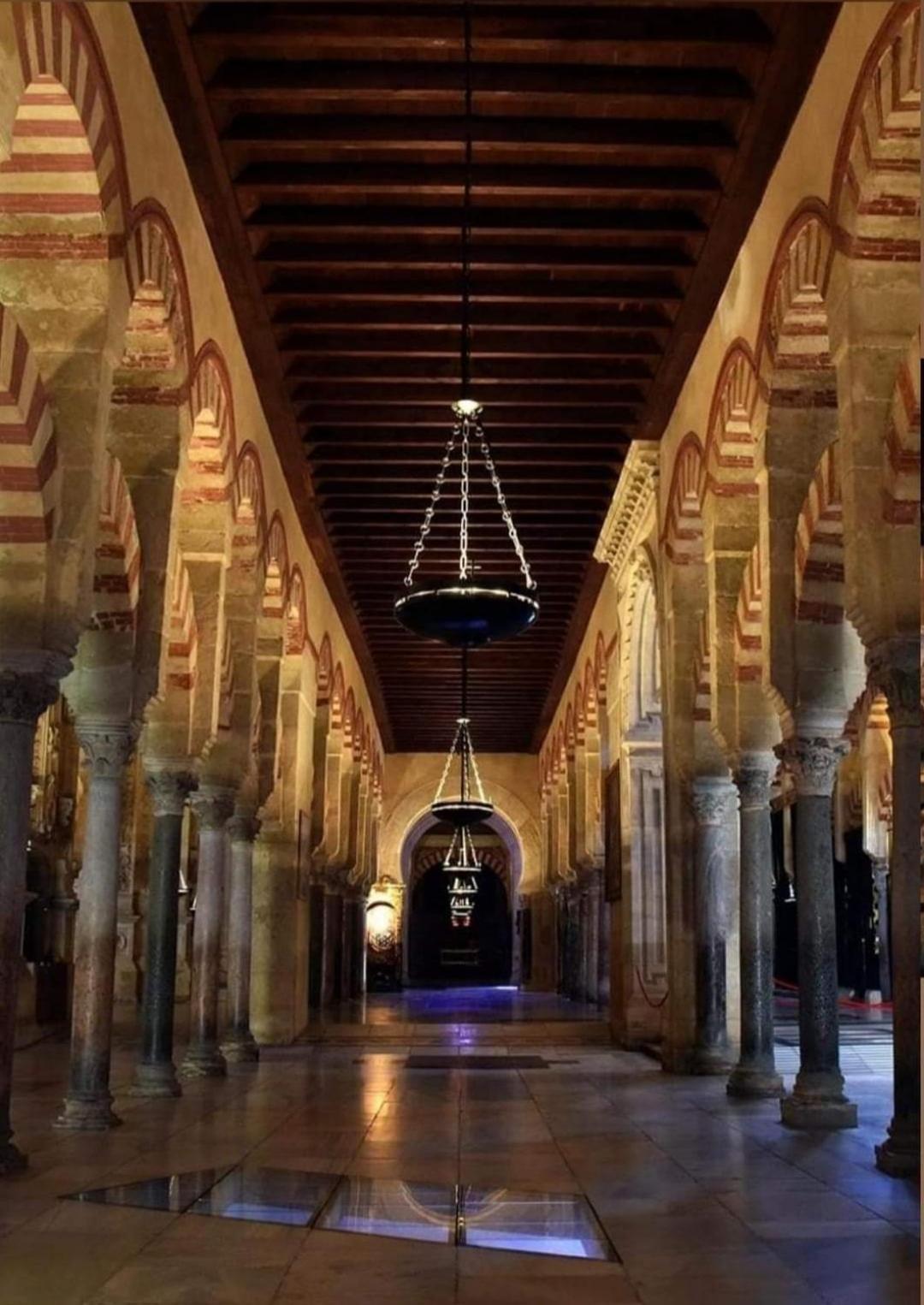 A 20 Metros De La Mezquita Catedral ,Apartamentos Turistico Cespedes 5 Córdoba Rum bild
